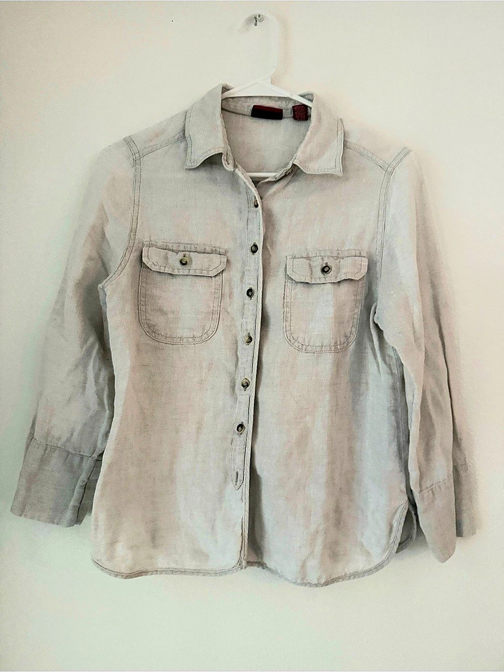 Valerie Stevens Linen Button Down Shirt in White PM classic